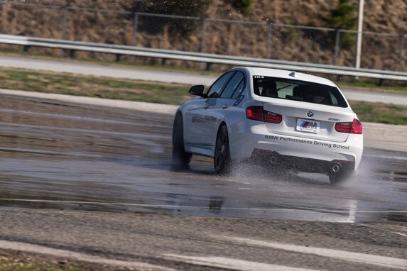 bmw-teen-driving-school-10-600-001