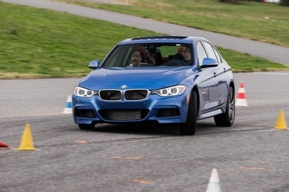 bmw-teen-driving-school-21-600-001