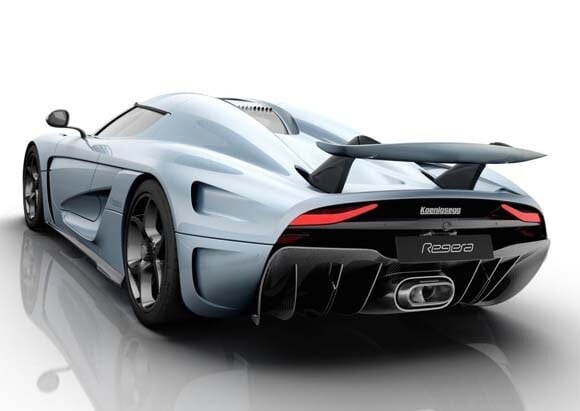koenigsegg-regera-rear-low-wing-raised-600-001