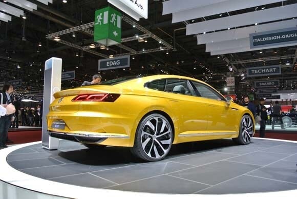 volkswagen-sport-concept-coupe-geneva-20-600-001