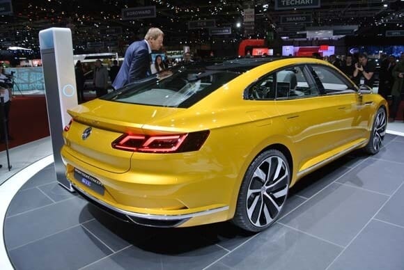 volkswagen-sport-concept-coupe-geneva-21-600-001
