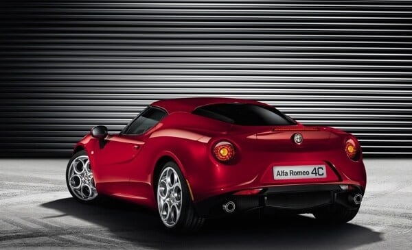 2014-alfa-romeo-4c-launch-edition-4-600-001