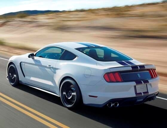 2015-ford-gt350-rear-action1-600-001