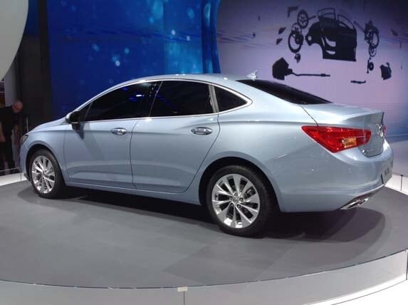 2016-buick-verano-shanghai-8-600-001