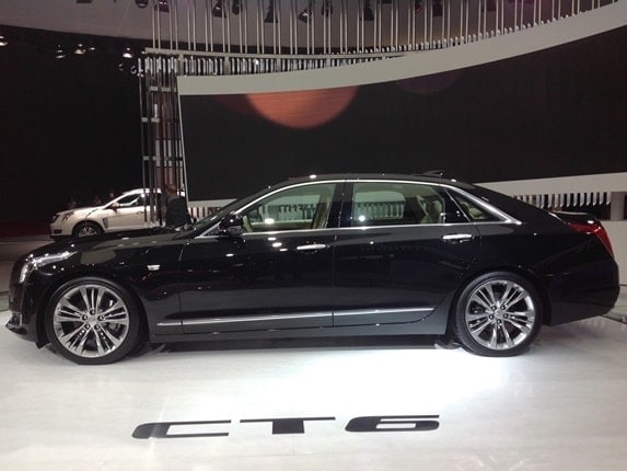 2016-cadillac-ct6-shanghai-2-573-600-001