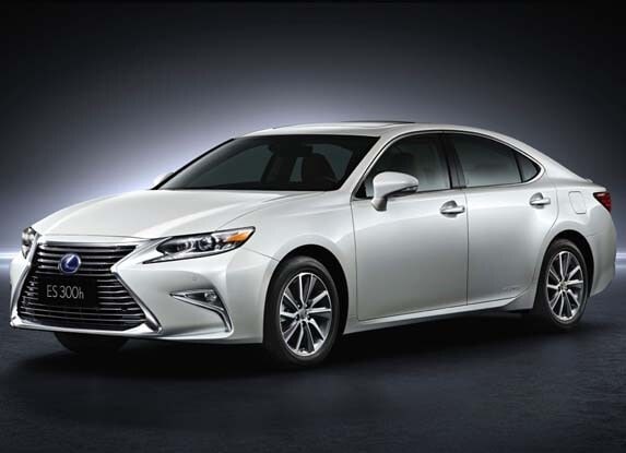 2016-lexus-es-300h-front-static1-shanghai-600-001