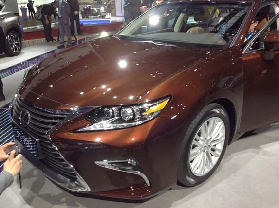 2016-lexus-es-shanghai-3-600-001