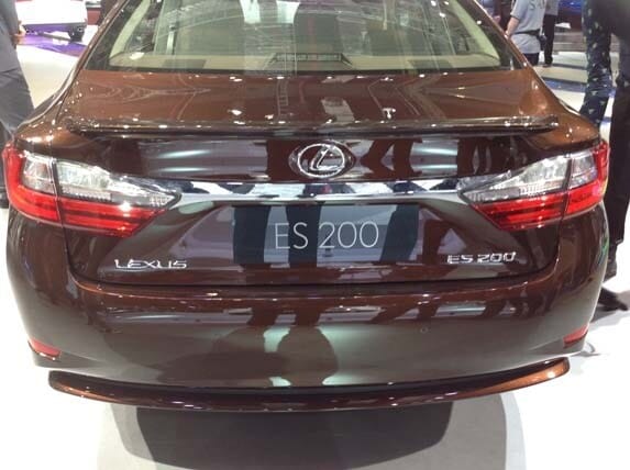 2016-lexus-es-shanghai-9-600-001