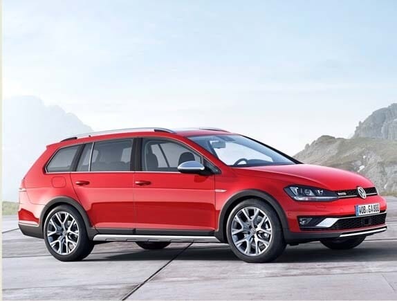 2016-volkswagen-golf-sportwagen-alltrack-side-front-static1-600-001