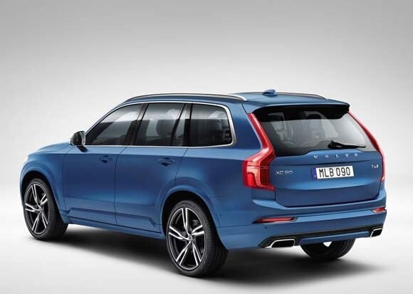 2016-volvo-xc90-t6-r-design-rear-staticl1-600-001