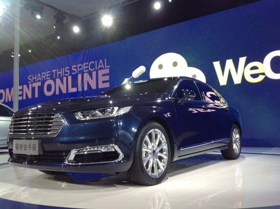 ford-taurus-shanghai-10-600-001