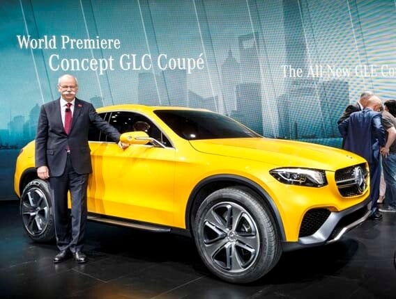 mercedes-benz-concept-glc-coupe-front-static-with-zetsche-600-001