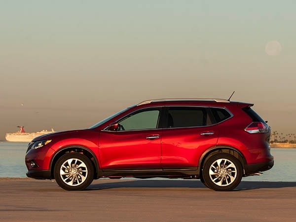 2014-nissan-rogue-sl-long-term-exterior-04-600-001