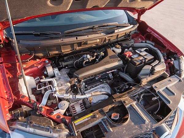 2014-nissan-rogue-sl-long-term-exterior-06-600-001
