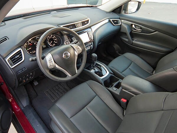 2014-nissan-rogue-sl-long-term-interior-01-600-001