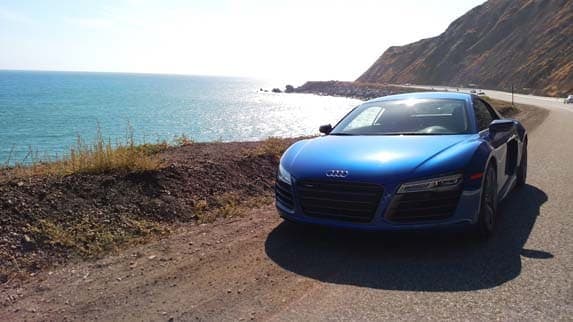 2015-audi-r8-v10-6-600-001