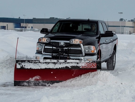 2015-ram-2500-snow-plow-1-573-600-001