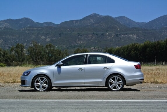 2015-vw-jetta-gli-qt-1-600-001
