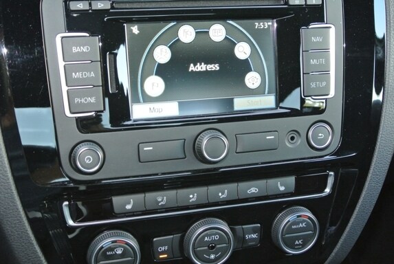 2015-vw-jetta-gli-qt-21-600-001
