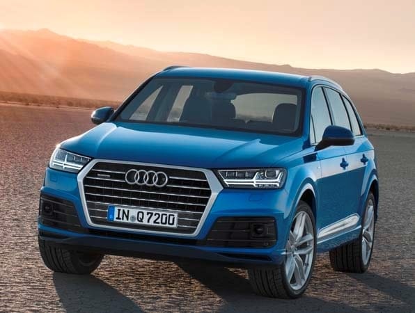 2016-audi-q7-front-static2-600-001