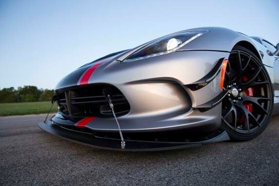 2016-dodge-viper-acr-unveiled-17-600-001