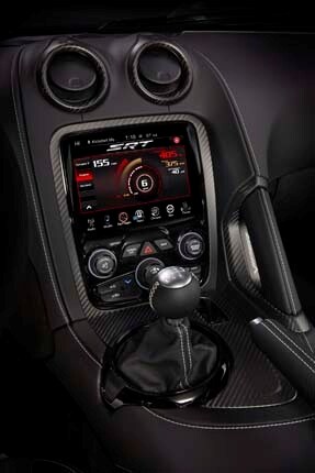2016-dodge-viper-acr-unveiled-26-600-001