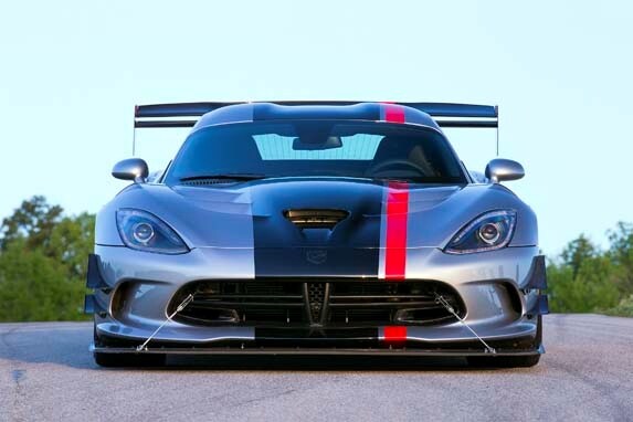 2016-dodge-viper-acr-unveiled-5-600-001