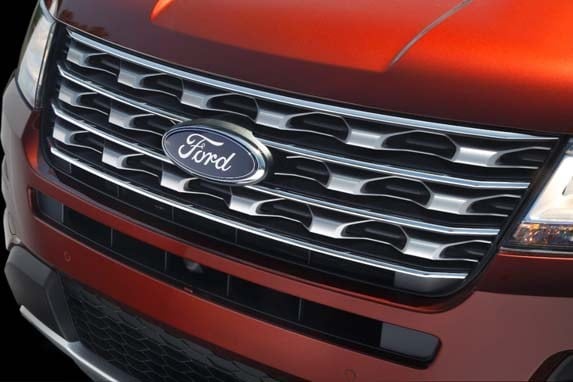 2016-ford-explorer-sport-and-limited-23-600-001