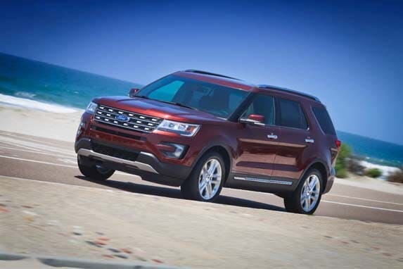 2016-ford-explorer-sport-and-limited-24-600-001