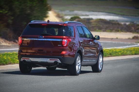 2016-ford-explorer-sport-and-limited-32-600-001