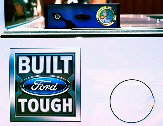 2016-ford-f-150-cng-rear-side-cng-gauge-detail1-600-001