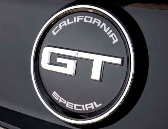 2016-ford-mustang-california-special-badge-detail-600-001