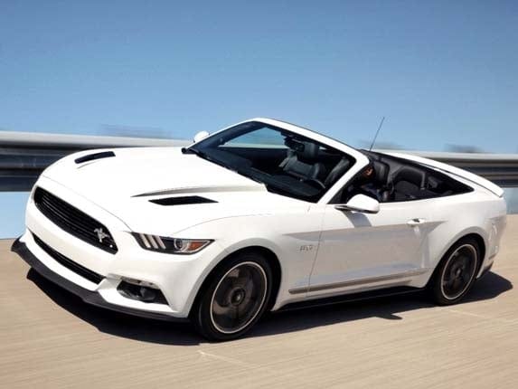 2016-ford-mustang-california-special-front-action-lead-alt-600-001