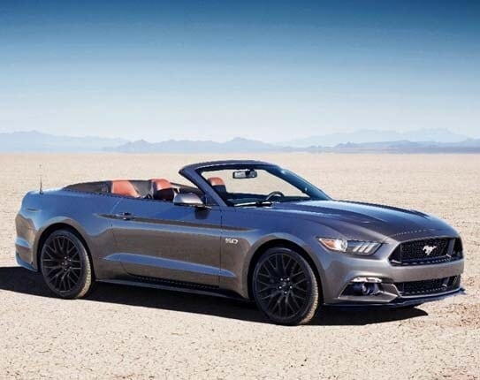 2016-ford-mustang-gt-convertible-performance-package-front-static-600-001