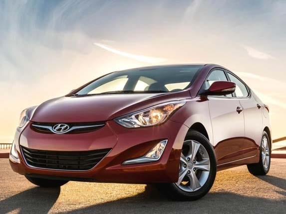 2016-hyundai-elantra-value-edition-sedan-front-static1-lead-600-001