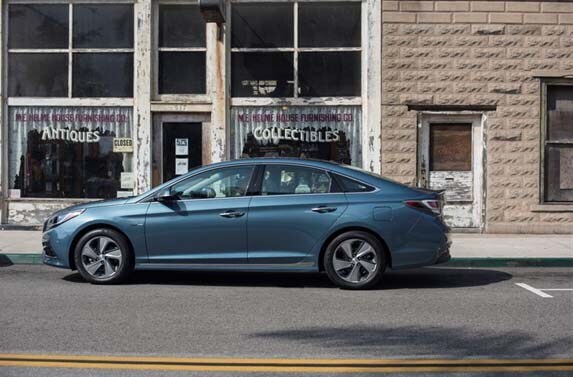 2016 Hyundai Sonata Hybrid and Plug-in Hybrid First Review - Kelley ...