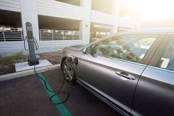 2016-sonata-hybrid-phev-2-600-001