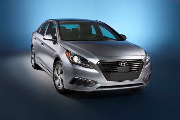 2016-sonata-hybrid-phev-4-600-001