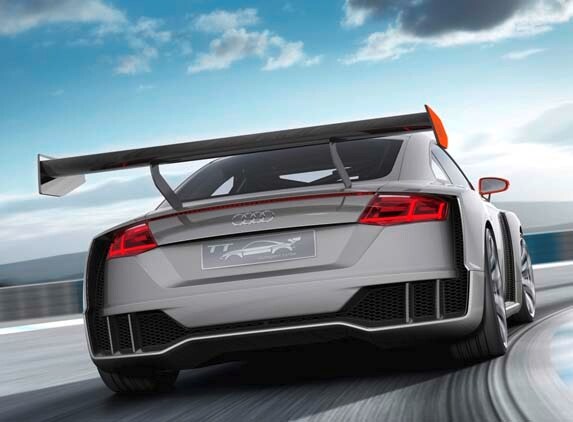 audi-tt-clubsport-turbo-concept-rear-action1-600-001