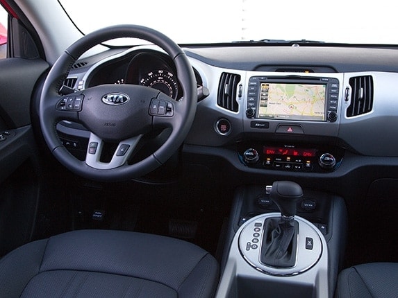 compact-suv-comparison-test-2015-kia-sportage-15-600-001