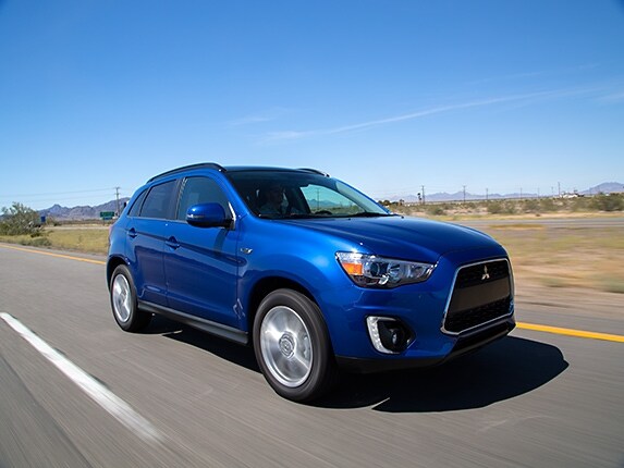 compact-suv-comparison-test-2015-mitsubishi-outlander-sport-02-600-001