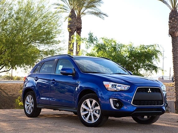 compact-suv-comparison-test-2015-mitsubishi-outlander-sport-03-600-001