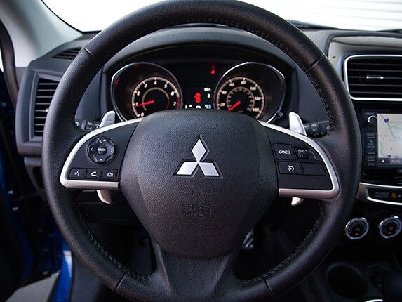 compact-suv-comparison-test-2015-mitsubishi-outlander-sport-17-600-001