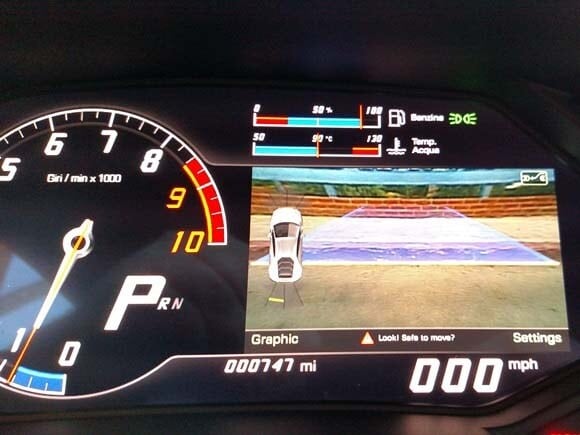 huracan-backup-camera-600-001