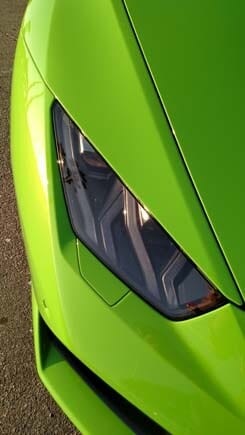 huracan-head-light-600-001