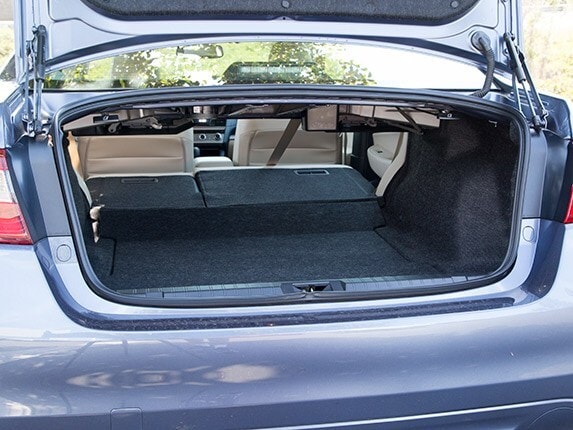 midsize-sedan-comparison-test-2015-subaru-legacy-15-600-001