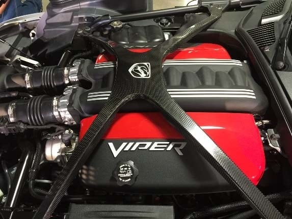 viper-v10-engine-600-001