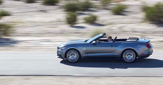 15fordmustang_81_hr-600-001
