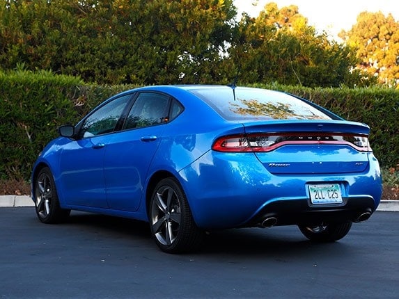 2015-dodge-dart-compact-car-comparison-21-600-001