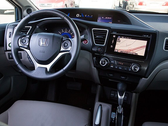 2015-honda-civic-compact-car-comparison-09-600-001
